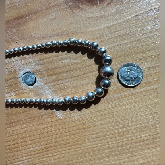 Elegant Sterling Silver Beaded Necklace - Picture 6 of 9